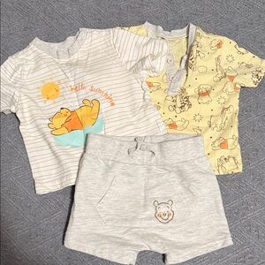 Disney Baby outfit 6-9 months